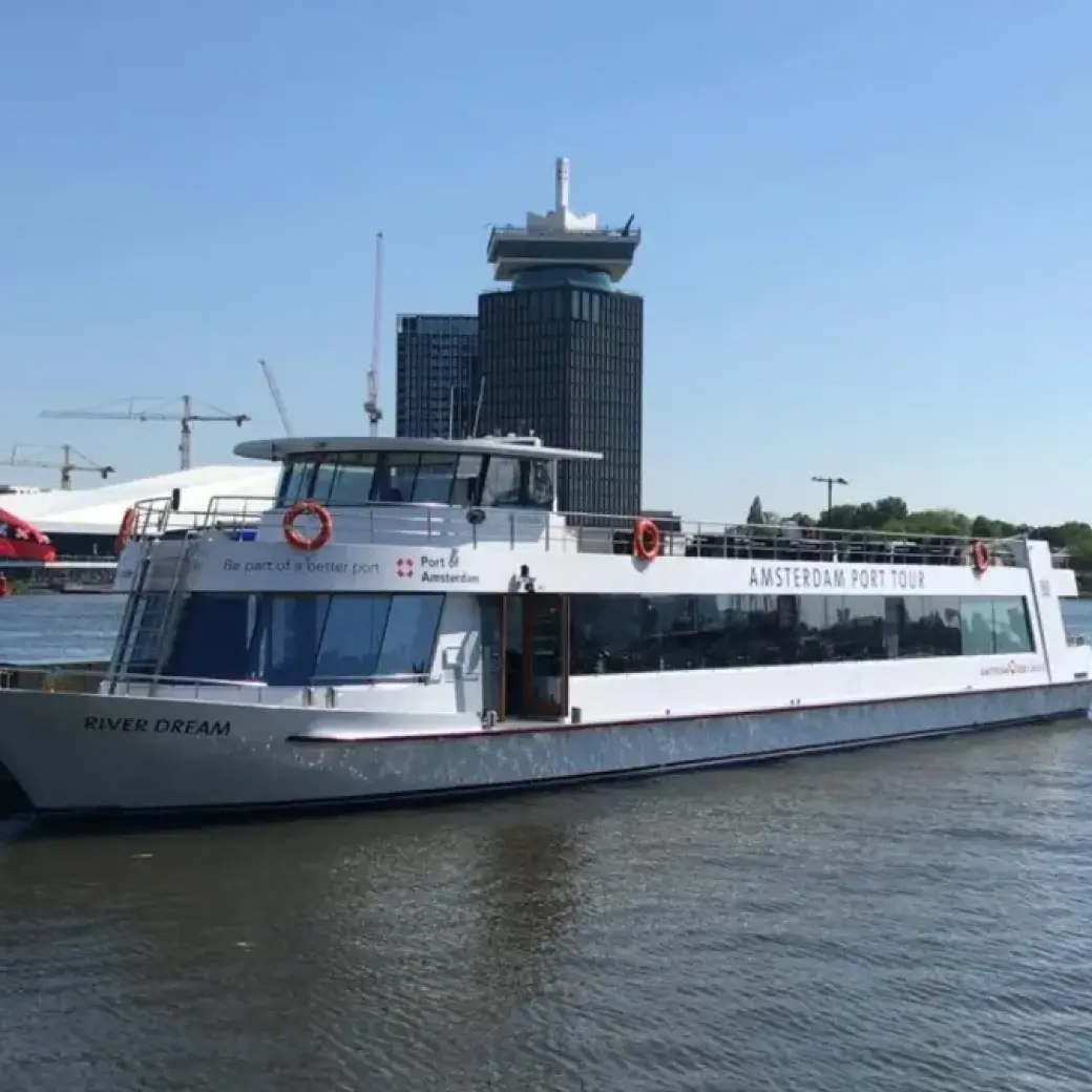 Harbor cruise L1