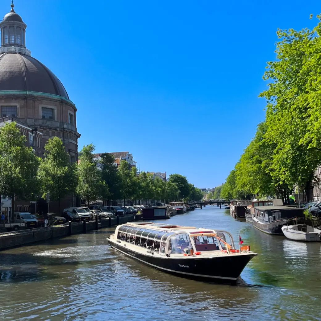 canal cruise amsterdam and keukenhof deal