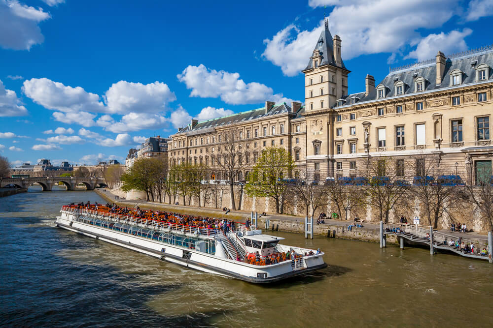 what's the current status of river cruises in europe