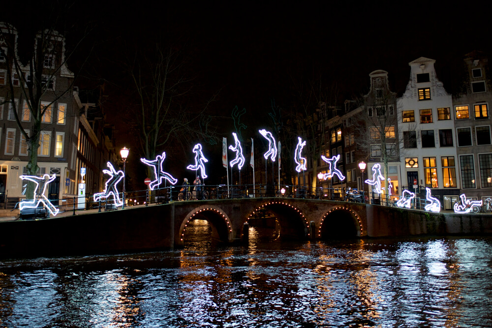 what makes amsterdam so good for a fun night out